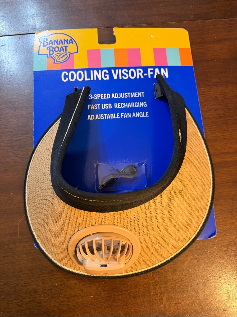 NWT Banana Boat Adjustable Cooling Visor with built-in 3 speed adjustable Fan